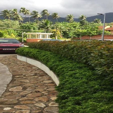 Five Falls Resort Kuttalam  Ngoại thất bức ảnh