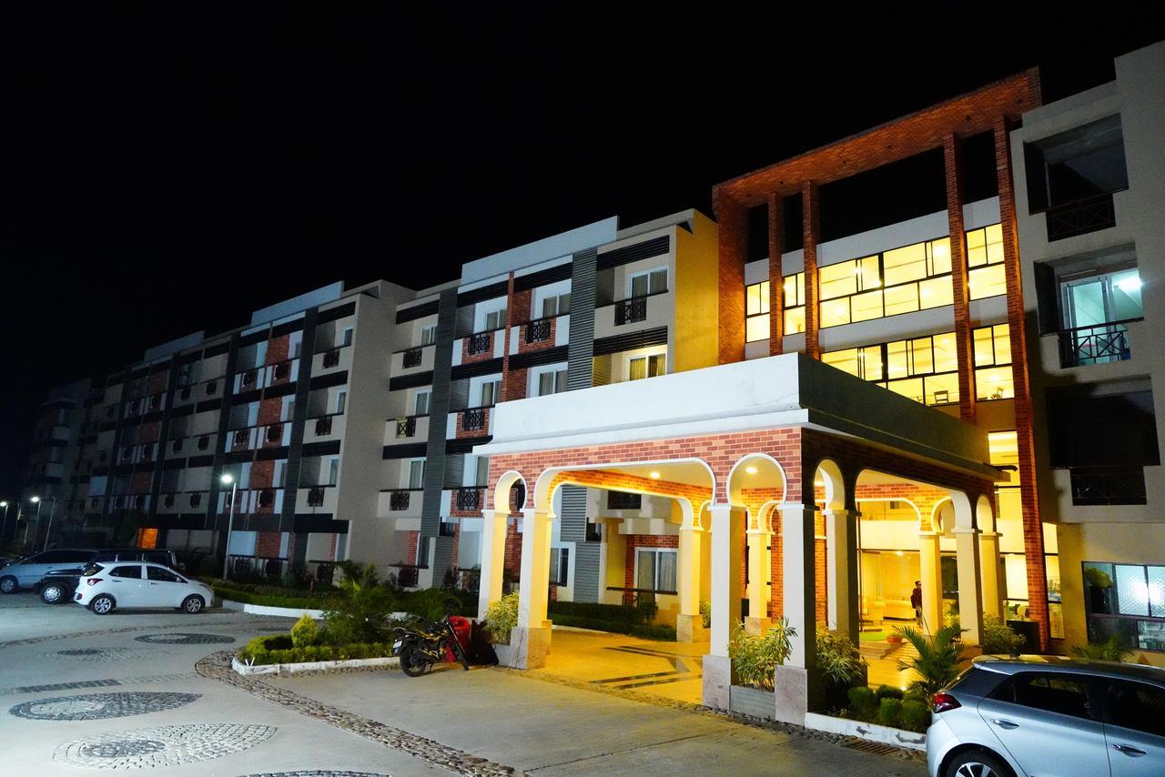 Five Falls Resort Kuttalam  Ngoại thất bức ảnh