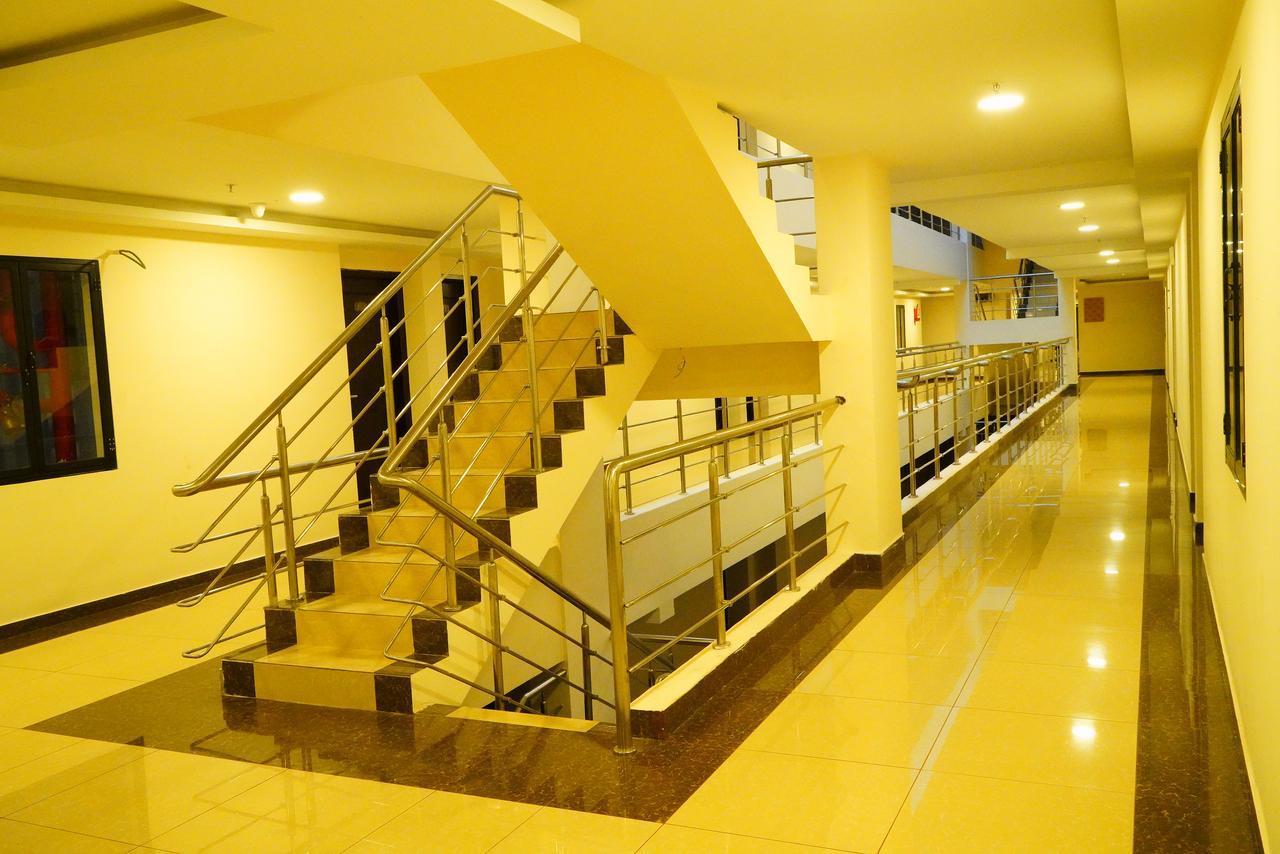 Five Falls Resort Kuttalam  Ngoại thất bức ảnh